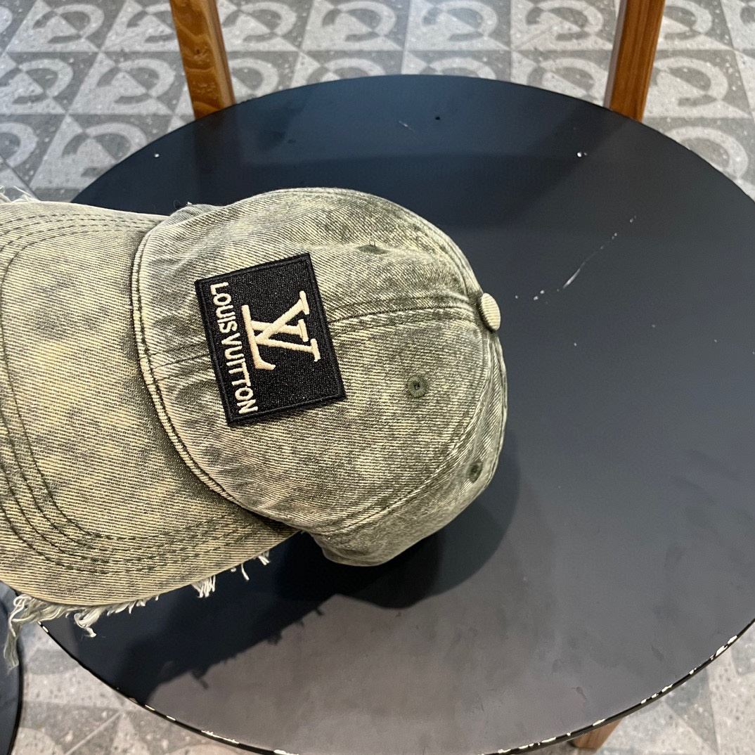 Louis Vuitton Caps